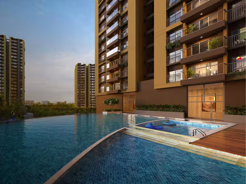 Infinity pool with jacuzzi and kids' pool at the podium level